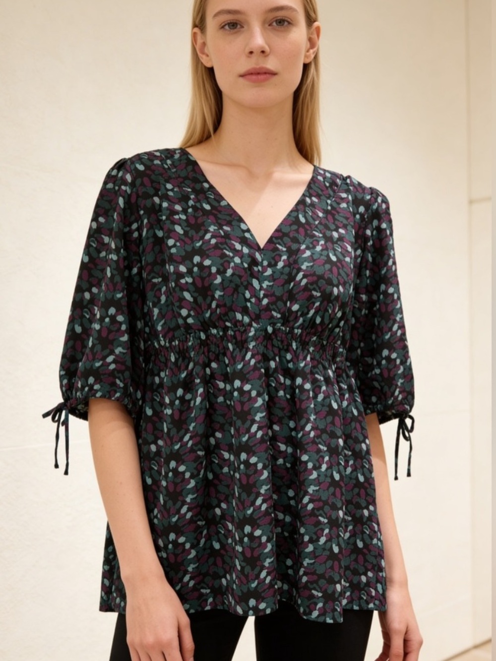 LOFT Floral V-Neck Peplum Blouse Puff Sleeve L
